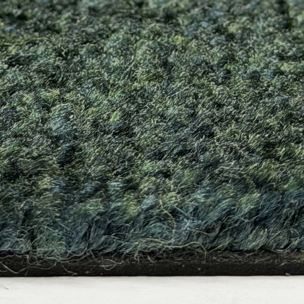 C15 Dark Green