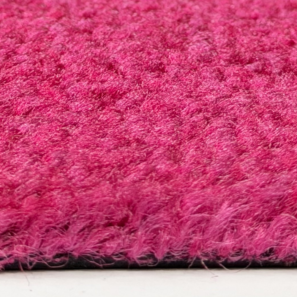 C35 Dark Fuchsia